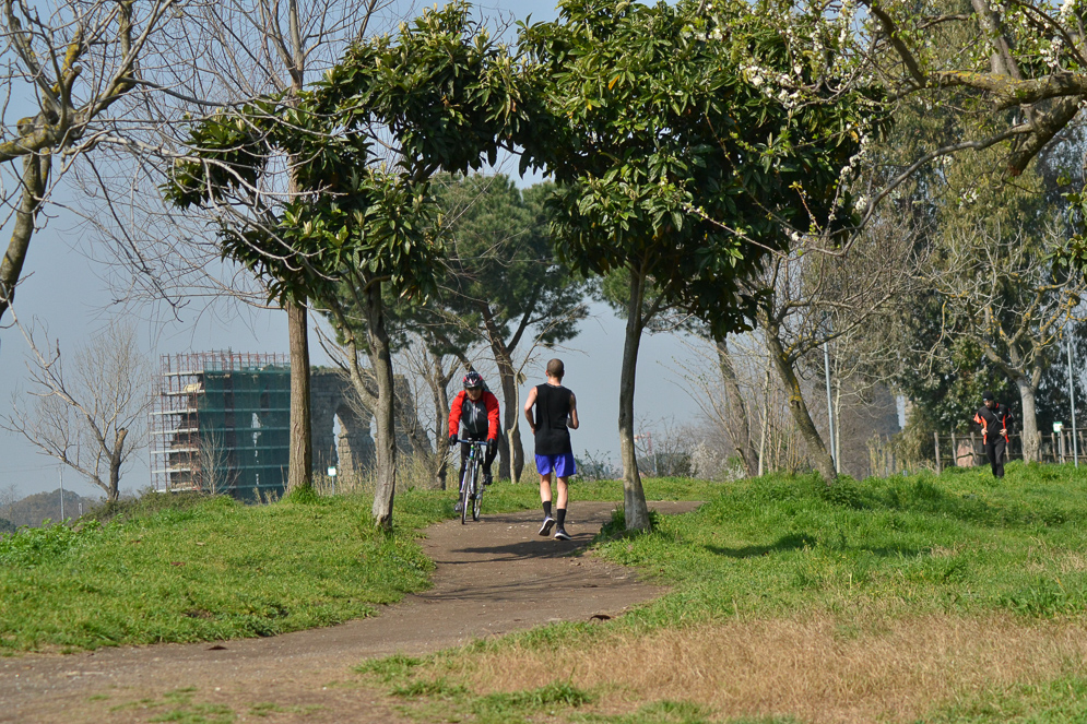 0602-Correndo….in-bicicletta.jpg