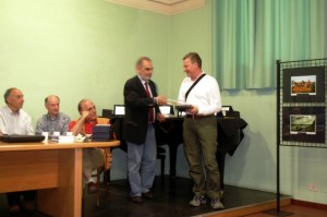 La consegna dei ricordi dell'evento