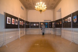 Il salone con le foto selezionate