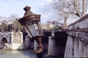 Ponte Rotto