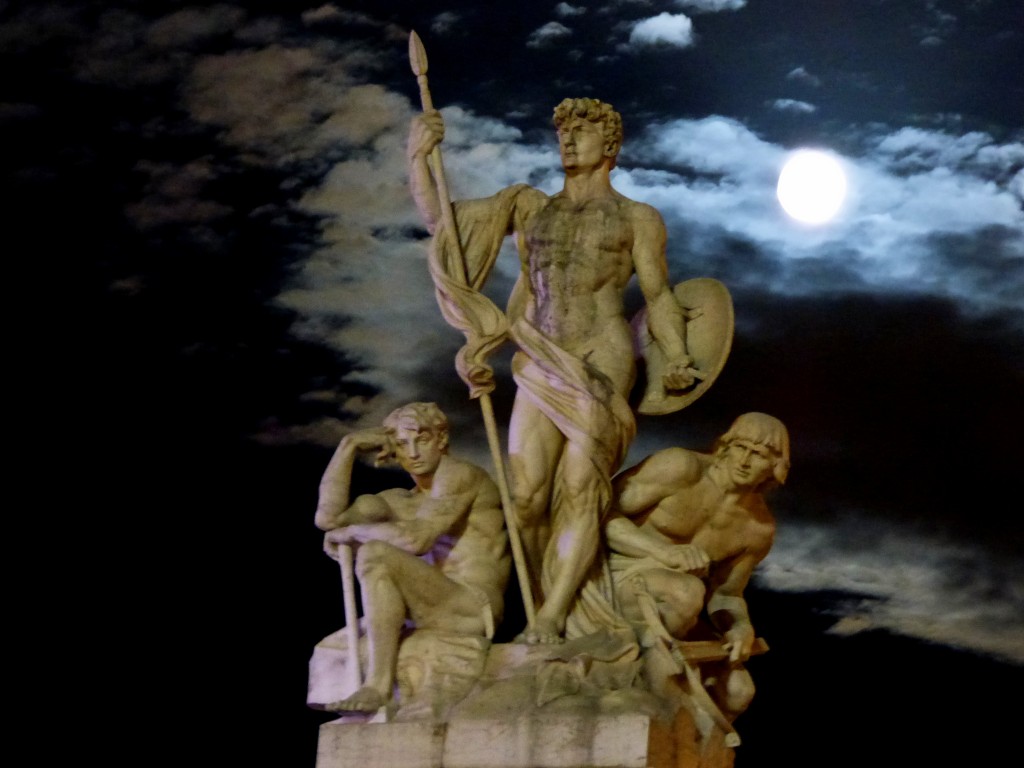 Statue