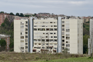venturini giuliano - casa gialla 